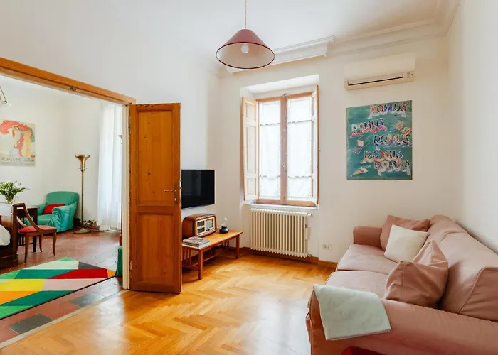 Charming In A 1910s Building 2 Min Walk From The Colosseum *